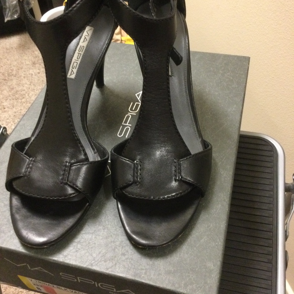 Via Spiga shoes size 8